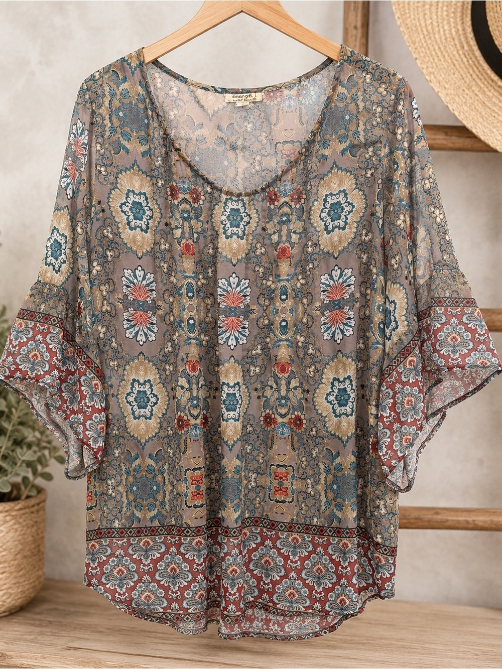 Énergie Women’s Boho Sheer Floral Peasant Blouse Bell Sleeve Top Size Large